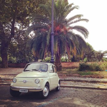 Old Fiat 500 Car - Kostenloses image #331575